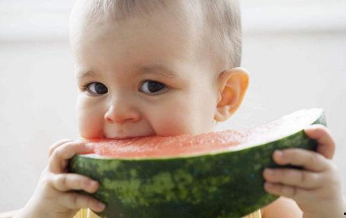 吃瓜 婴儿,揭秘婴儿世界的奇妙食趣  第2张