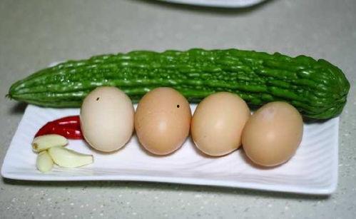 小朋友前排吃瓜,小朋友前排吃瓜的欢乐时光  第3张