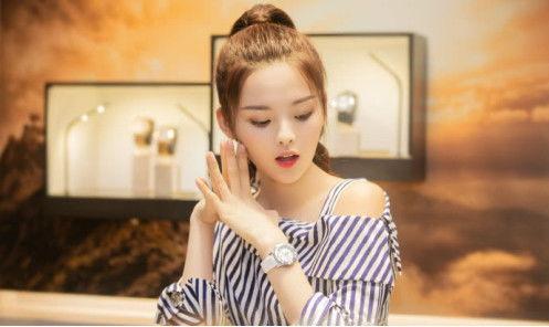 小唯在吃瓜  第2张