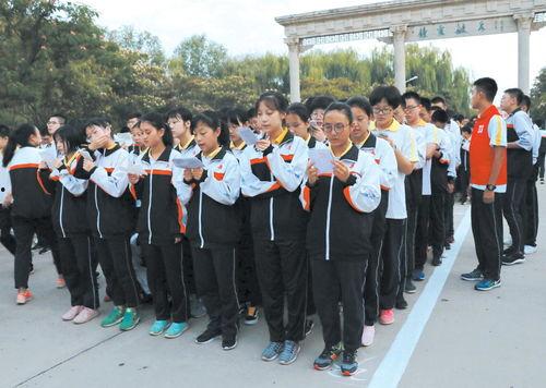 武邑中学吃瓜,吃瓜背后的校园生活