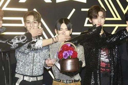 2020吃瓜大戏,盘点年度最热八卦事件  第3张