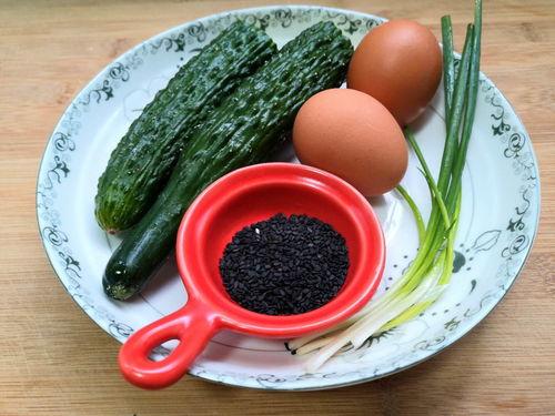 小依子吃瓜,揭秘娱乐圈那些不为人知的幕后故事  第2张