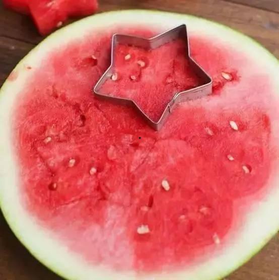 花小瓜吃瓜,揭秘瓜界那些事儿  第2张