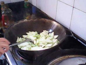 布瓜怎么烧了吃,解锁美味新食尚 第3张 布瓜怎么烧了吃,解锁美味新食尚 第3张