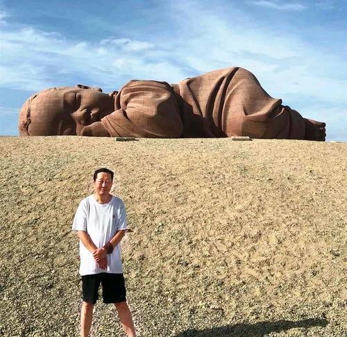 大漠吃瓜,探寻丝绸之路上的瓜果传奇  第2张